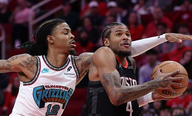 皇冠体育app-火箭22岁新王崛起！格林1月场均30+4冲击全明星